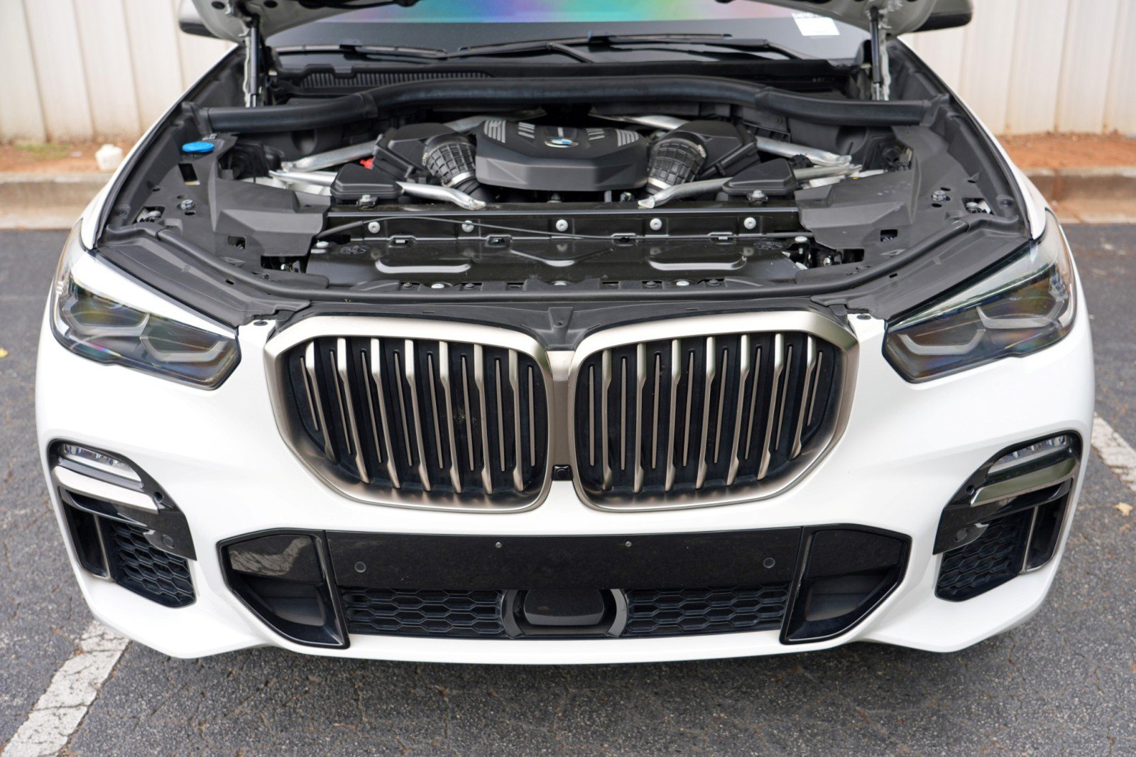 Used 2020 BMW X5 M50i AWD/4WD image 8