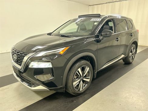 Used 2023 Nissan Rogue Platinum w/ Platinum Premium Package image 7