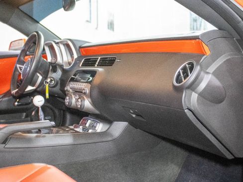 Used 2010 Chevrolet Camaro SS w/ RS Package RWD image 33