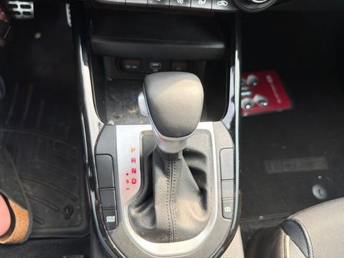Used 2022 Kia Forte GT-Line FWD image 46