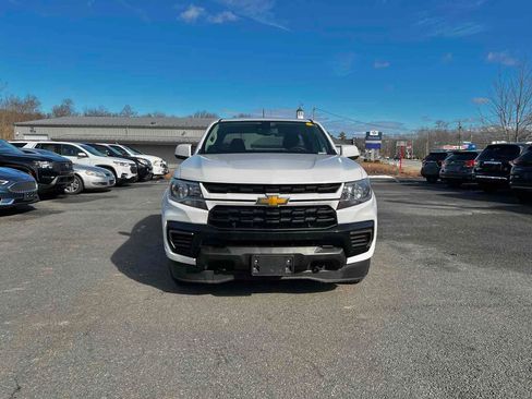 Used 2022 Chevrolet Colorado LT w/ Fleet Safety Package image 3