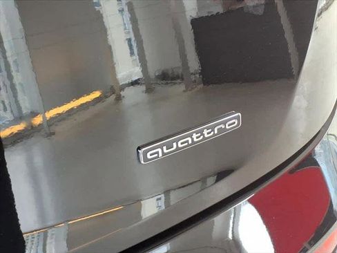Certified 2023 Audi Q5 2.0T Premium w/ Convenience Package AWD/4WD image 19