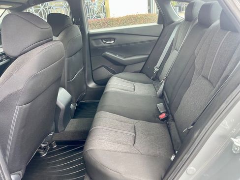 Used 2023 Honda Accord Sport image 11