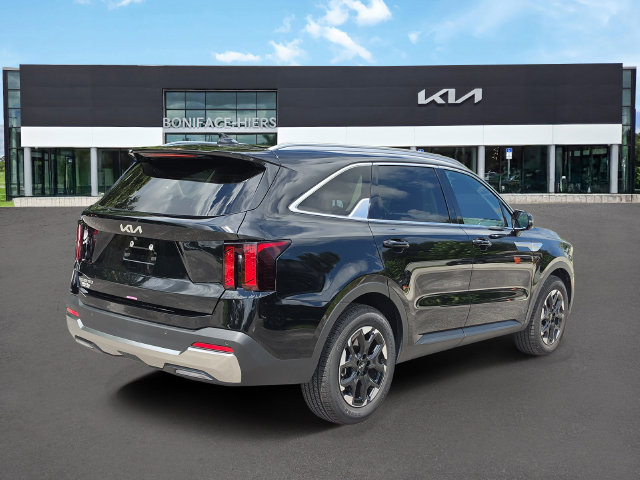 Certified 2025 Kia Sorento S w/ Panoramic Sunroof Package FWD image 4