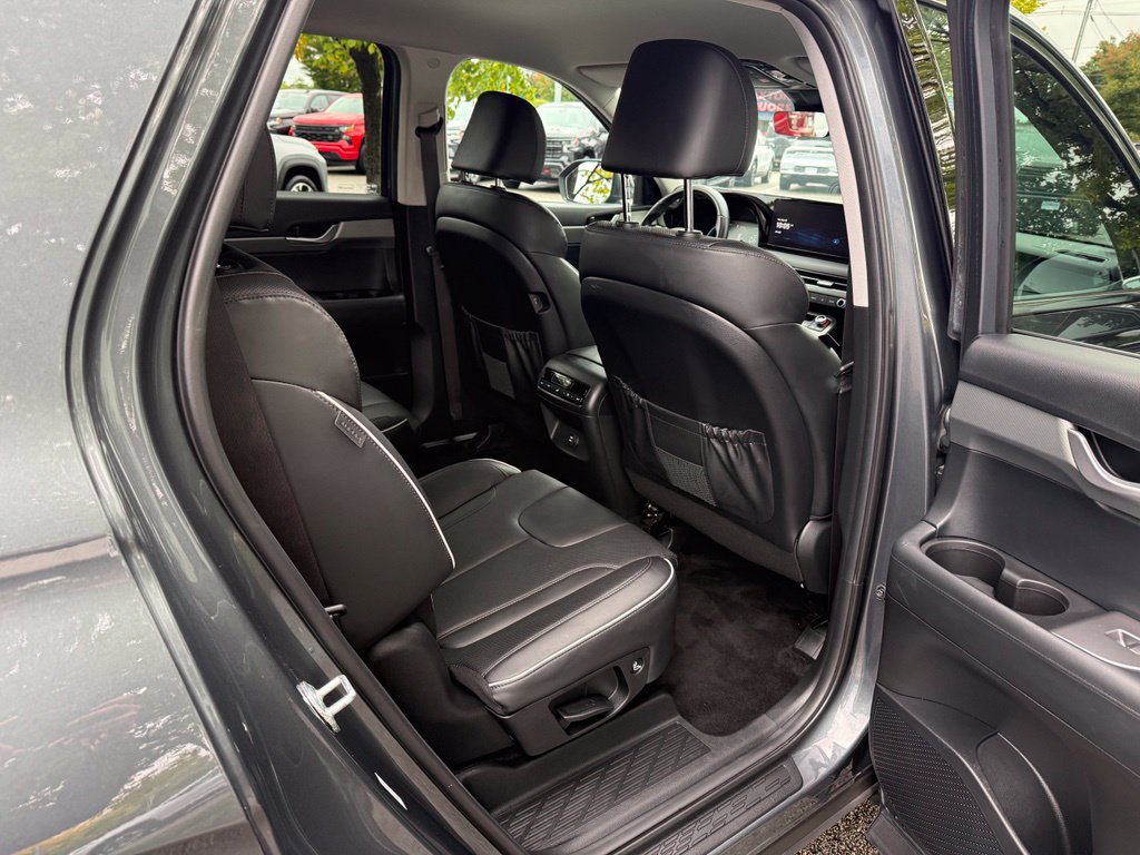 Used 2025 Hyundai Palisade SEL AWD/4WD image 14