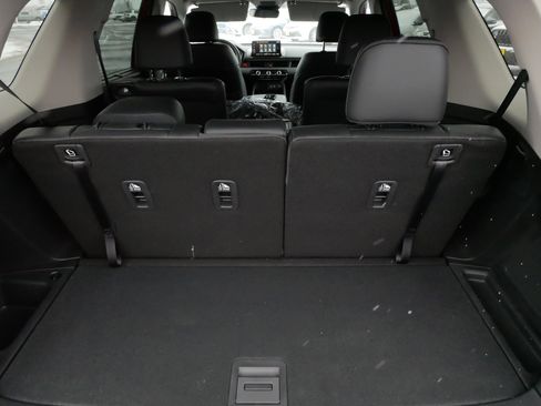 Certified 2025 Honda Pilot EX-L image 18