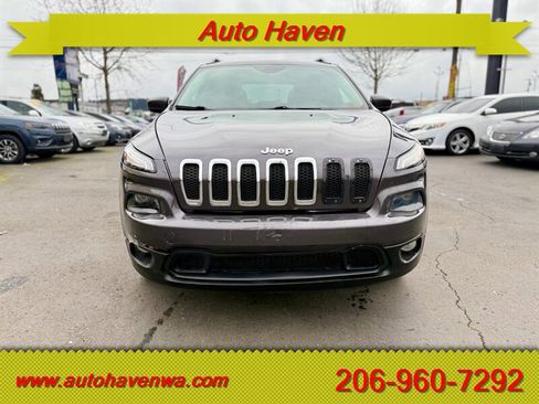 Used 2014 Jeep Cherokee Latitude w/ Cold Weather Group image 3