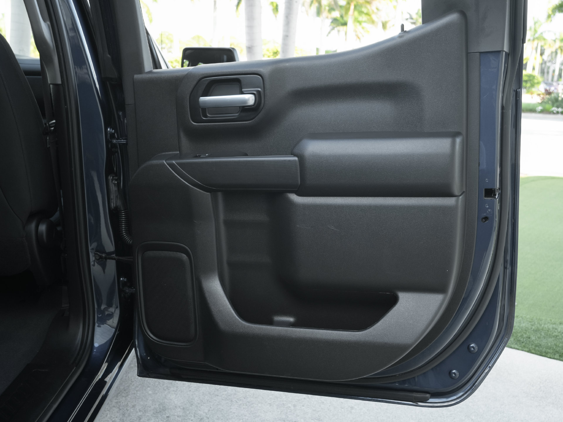 Used 2021 Chevrolet Silverado 1500 Custom w/ Safety Confidence Package RWD image 41