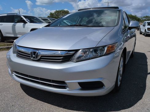 Used 2012 Honda Civic EX-L image 9