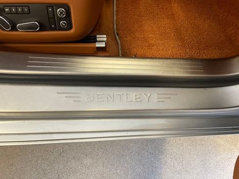 Used 2015 Bentley Flying Spur V8 AWD/4WD image 14