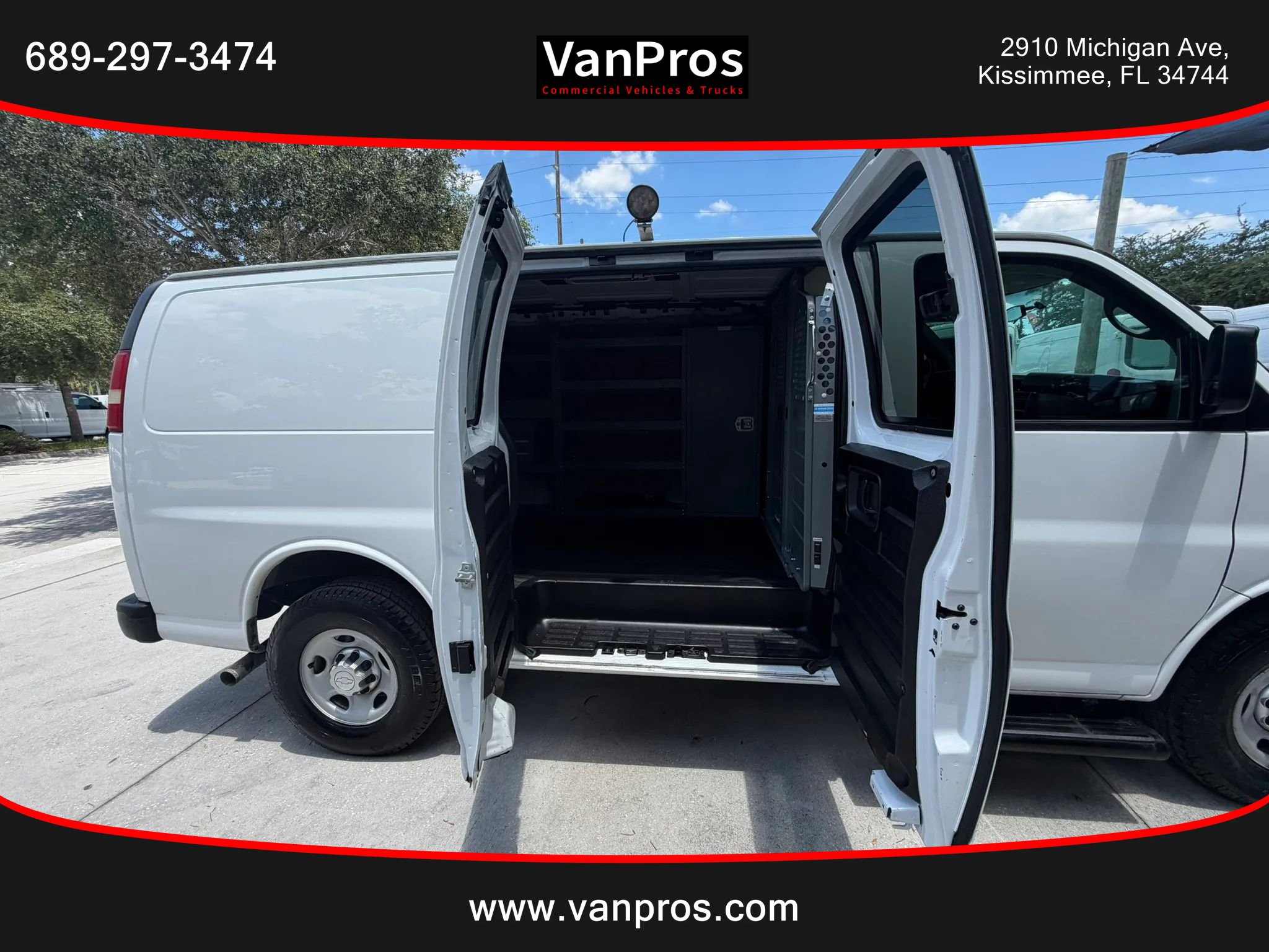 Used 2014 Chevrolet Express 2500 RWD image 14