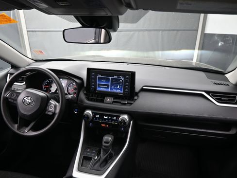Used 2022 Toyota RAV4 XLE FWD image 28