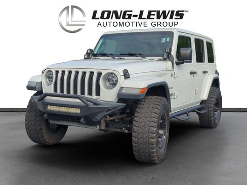 Used 2019 Jeep Wrangler Unlimited Sahara w/ LED Lighting Group AWD/4WD image 1