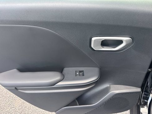 Used 2026 Kia K4 FWD image 21
