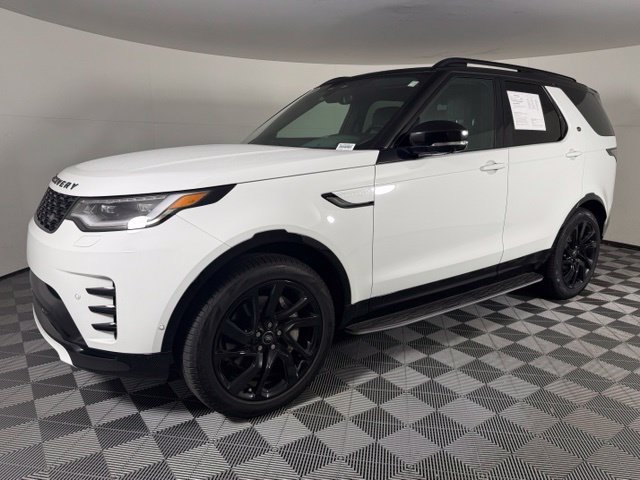 Used 2023 Land Rover Discovery S R-Dynamic AWD/4WD image 2