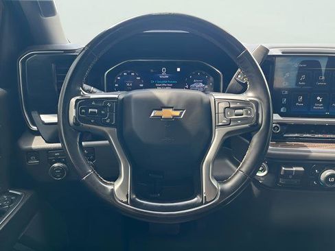 Used 2023 Chevrolet Silverado 1500 LT w/ Protection Package image 16