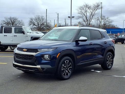 Used 2023 Chevrolet TrailBlazer ACTIV w/ Convenience Package image 1