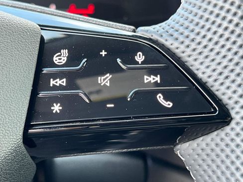 New 2025 Audi SQ5 Premium Plus image 19