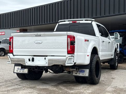 Used 2024 Ford F350 Lariat w/ Lariat Ultimate Package AWD/4WD image 9