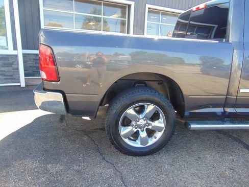 Used 2018 RAM 1500 Big Horn AWD/4WD image 14