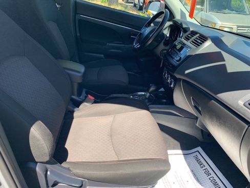 Used 2017 Mitsubishi Outlander Sport ES FWD image 10