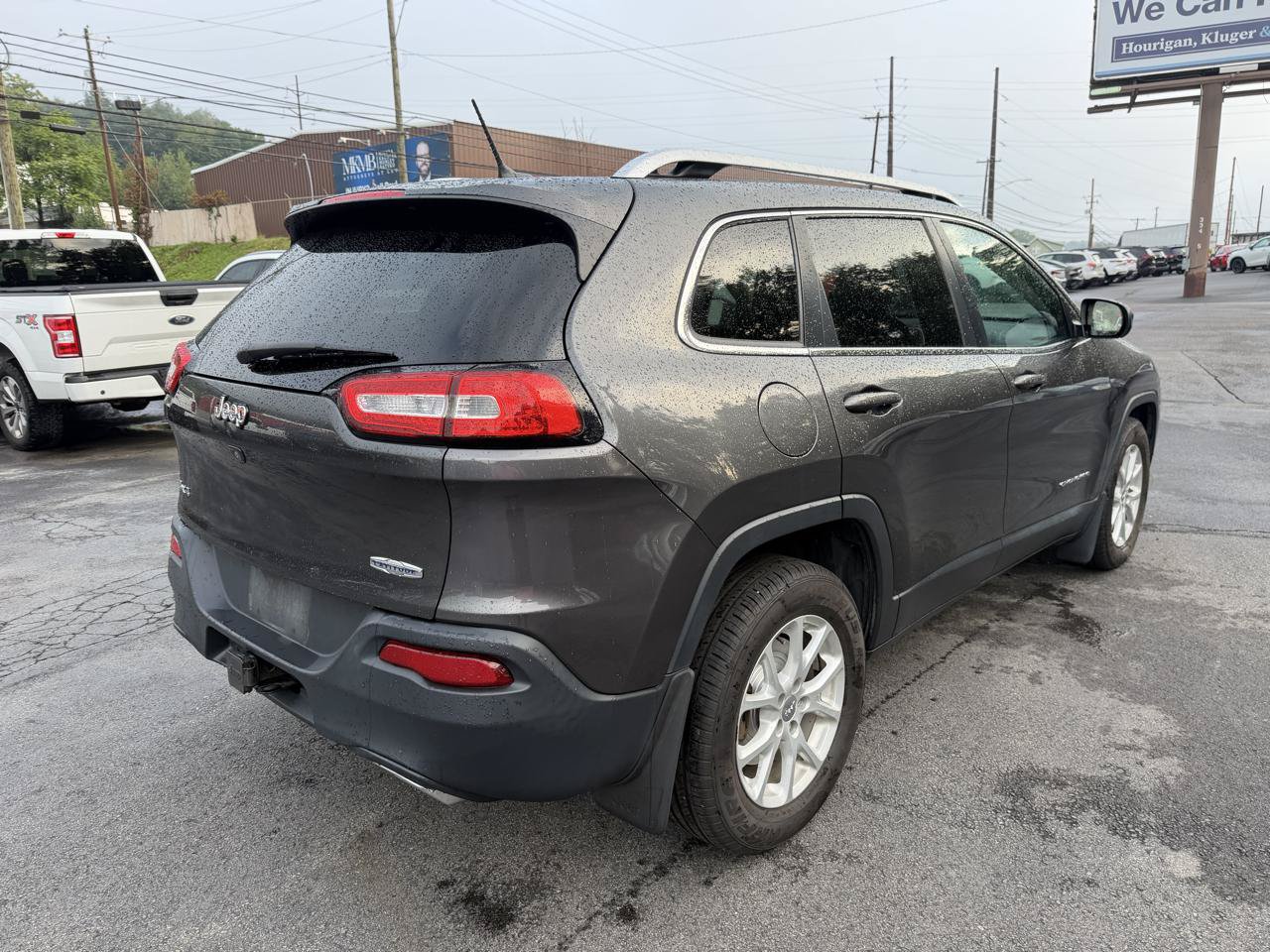 Used 2015 Jeep Cherokee Latitude w/ Comfort/Convenience Group AWD/4WD image 5