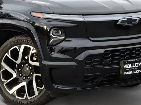 Used 2024 Chevrolet Silverado EV RST image 11