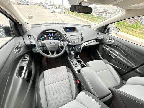 Used 2017 Ford Escape SE AWD/4WD image 21