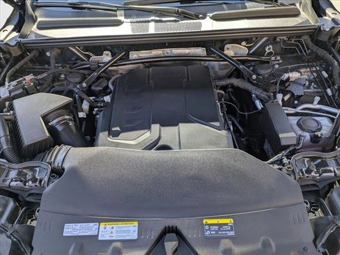 New 2025 Audi Q5 Premium image 19