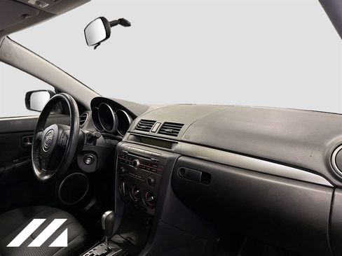 Used 2007 MAZDA MAZDA3 s Touring FWD image 28