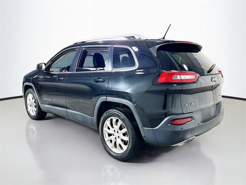 Used 2015 Jeep Cherokee Limited image 6