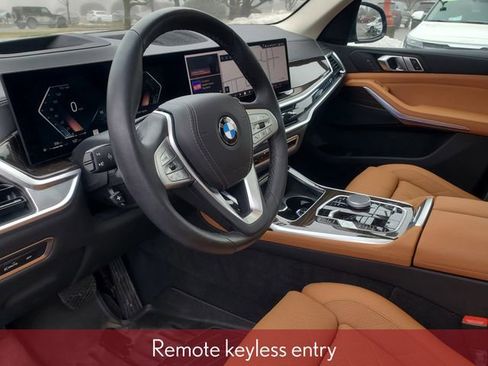 Used 2024 BMW X7 xDrive40i w/ Climate Comfort Package image 22