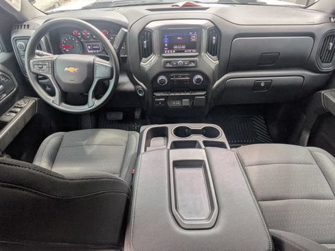 Used 2025 Chevrolet Silverado 2500 Custom w/ Custom Convenience Package AWD/4WD image 15