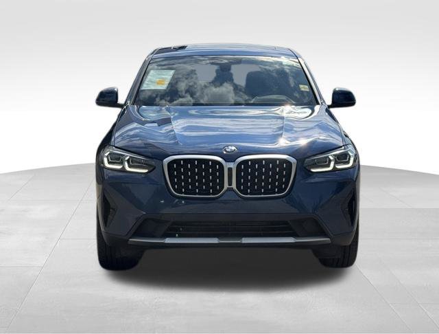 Certified 2025 BMW X4 xDrive30i AWD/4WD image 13