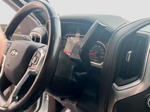 Used 2019 Chevrolet Silverado 1500 LTZ w/ LTZ Texas Edition image 17