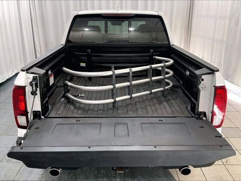 Used 2023 Honda Ridgeline RTL-E image 32