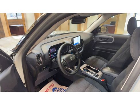 Used 2024 Ford Bronco Sport Big Bend image 8
