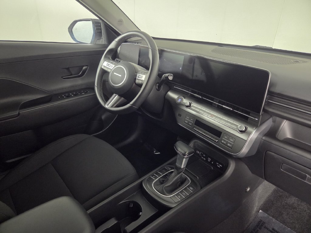 Used 2026 Hyundai Kona SEL Sport FWD image 31