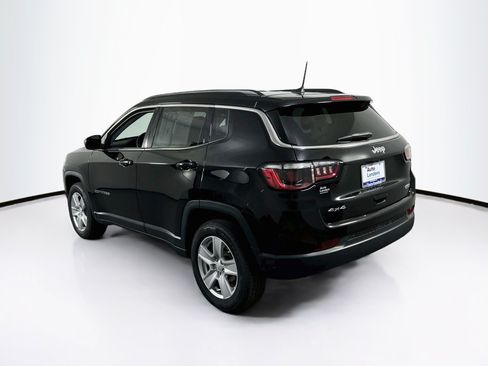 Used 2022 Jeep Compass Latitude AWD/4WD image 7