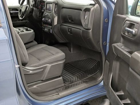 Used 2024 Chevrolet Silverado 1500 Custom AWD/4WD image 26