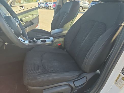 Used 2020 Kia Optima LX image 16