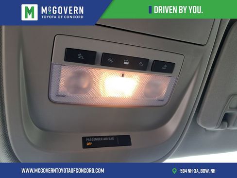 Used 2019 GMC Canyon SLE w/ Elevation Edition image 21