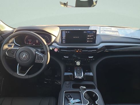 New 2026 Acura MDX SH-AWD image 10