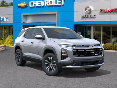 New 2026 Chevrolet Equinox LT w/ Safety and Technology Package image 7