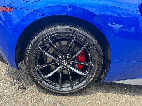 Used 2025 Nissan Z Performance w/ Floor Mat Package RWD image 19