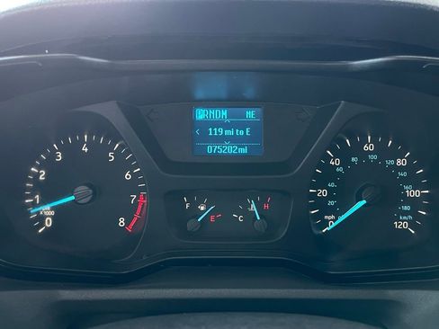 Used 2017 Ford Transit 150 XL image 31