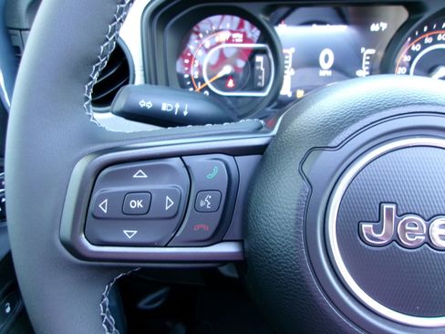 New 2026 Jeep Wrangler Unlimited Sport image 10