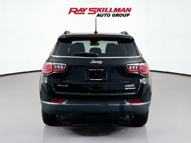 Used 2022 Jeep Compass Latitude AWD/4WD image 6