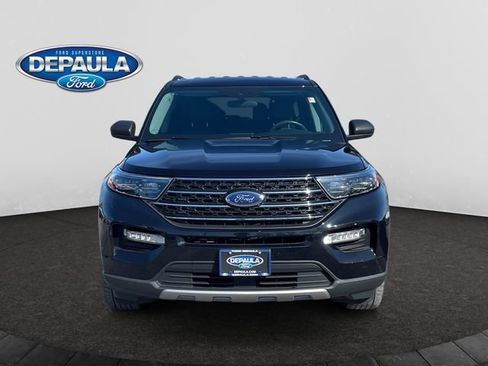 Used 2023 Ford Explorer XLT w/ Equipment Group 202A AWD/4WD image 10