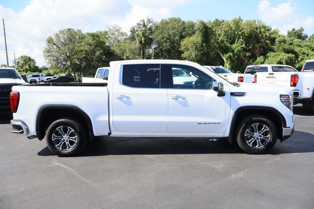 Certified 2025 GMC Sierra 1500 SLT RWD image 10